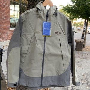 Souvenir - Jacket, 3 layer Ripstop Shell. Mush/Moss 2024